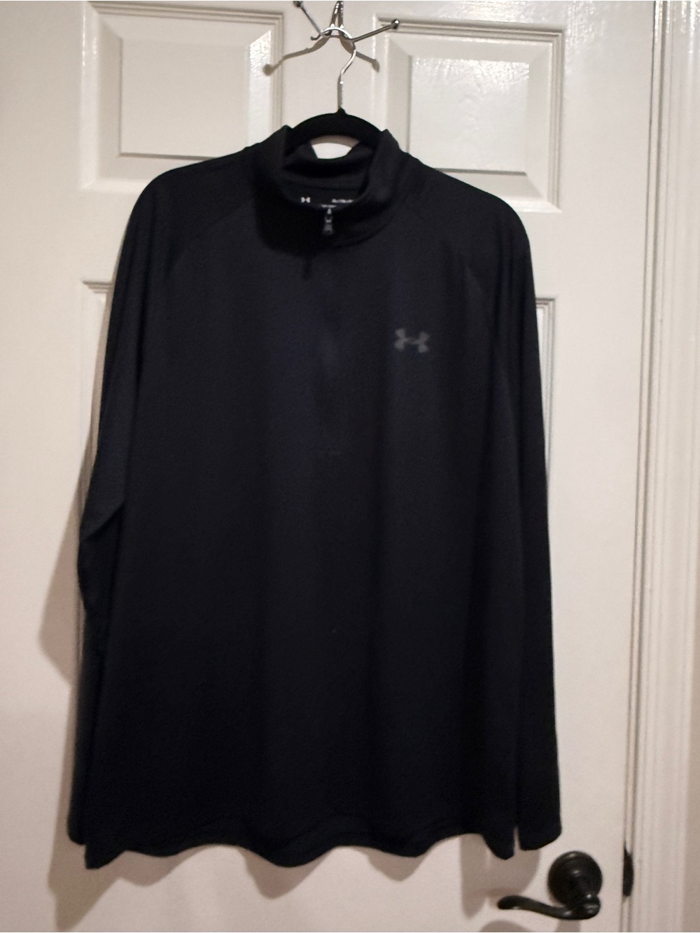 Under Armour HeatGear Men’s XL Black Loose Fit Long Sleeve Mock Neck NWOT